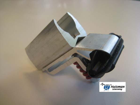 Kli-max Compact slipblok tbv pijp, rode veer (art. 672076)